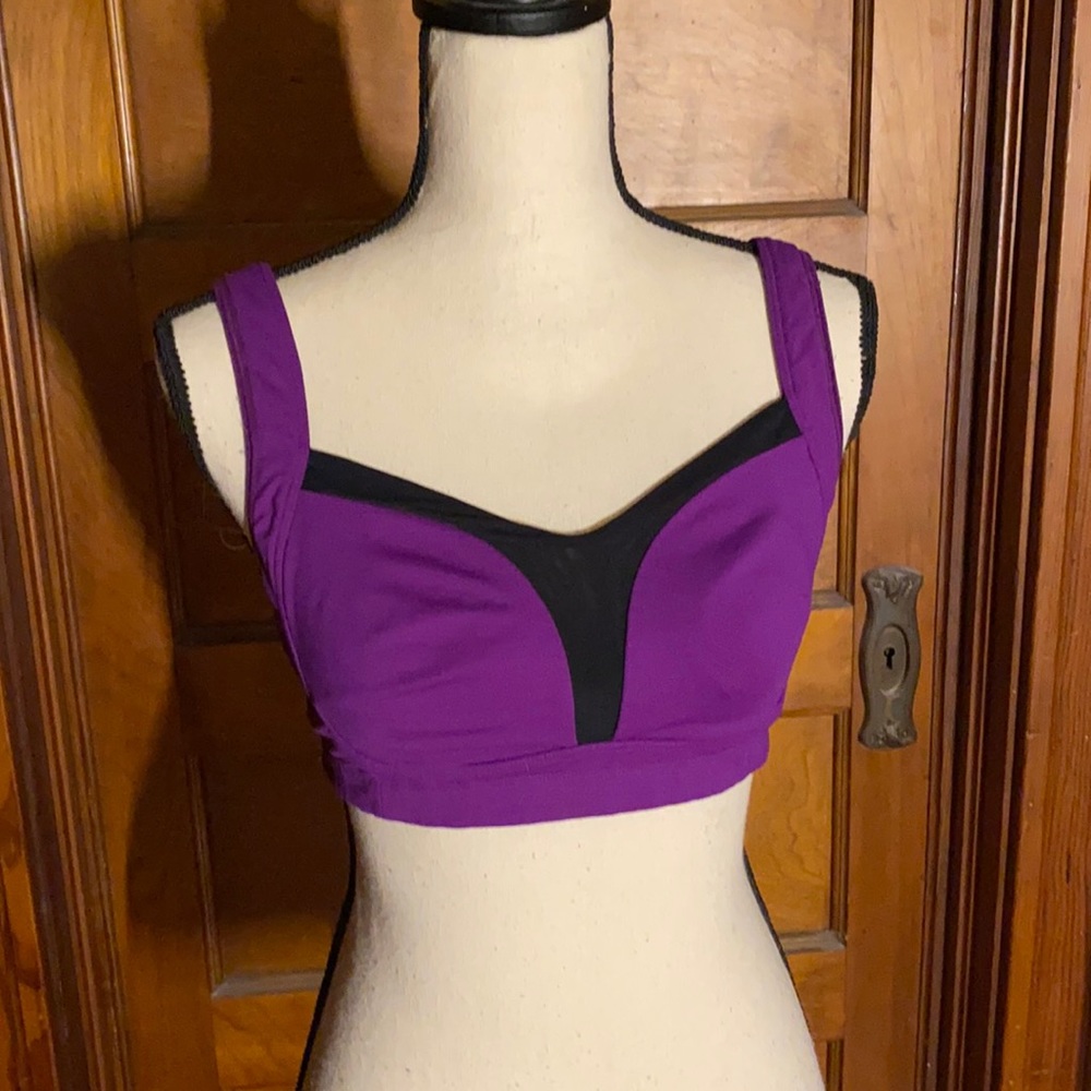 Lululemon purple adjustable sports bra